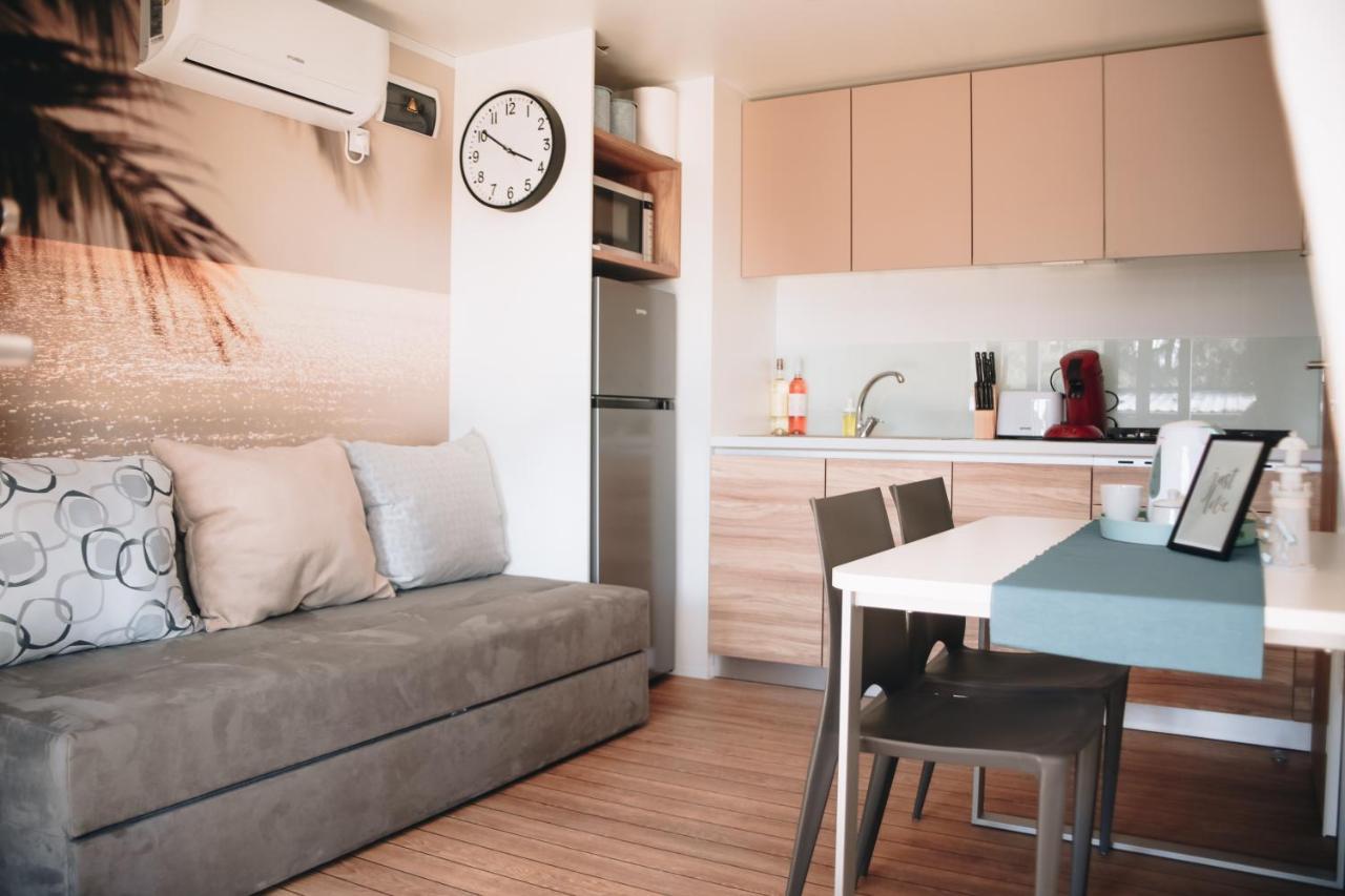Mobile Home Peponi Del Mar, Camping Porton Biondi Rovinj Eksteriør bilde